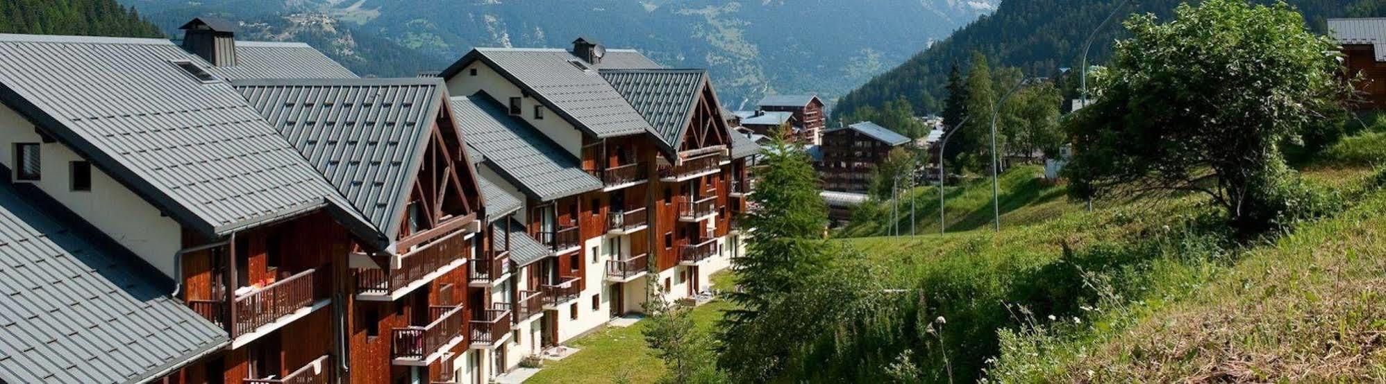 Madame Vacances Residence Les Chalets Du Thabor Valfrejus Exterior photo