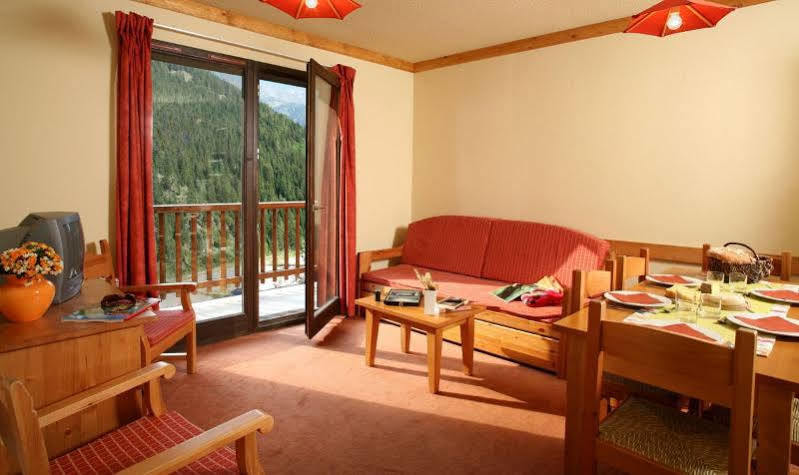 Madame Vacances Residence Les Chalets Du Thabor Valfrejus Exterior photo